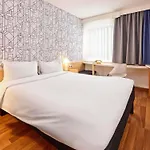 Ibis Hotel Duesseldorf Hauptbahnhof
