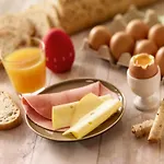 Ibis Hauptbahnhof Hotel 3*