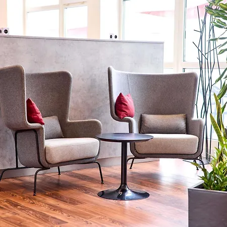 Ibis Hauptbahnhof Dusseldorf