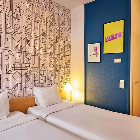Hotel Ibis Hauptbahnhof 3*