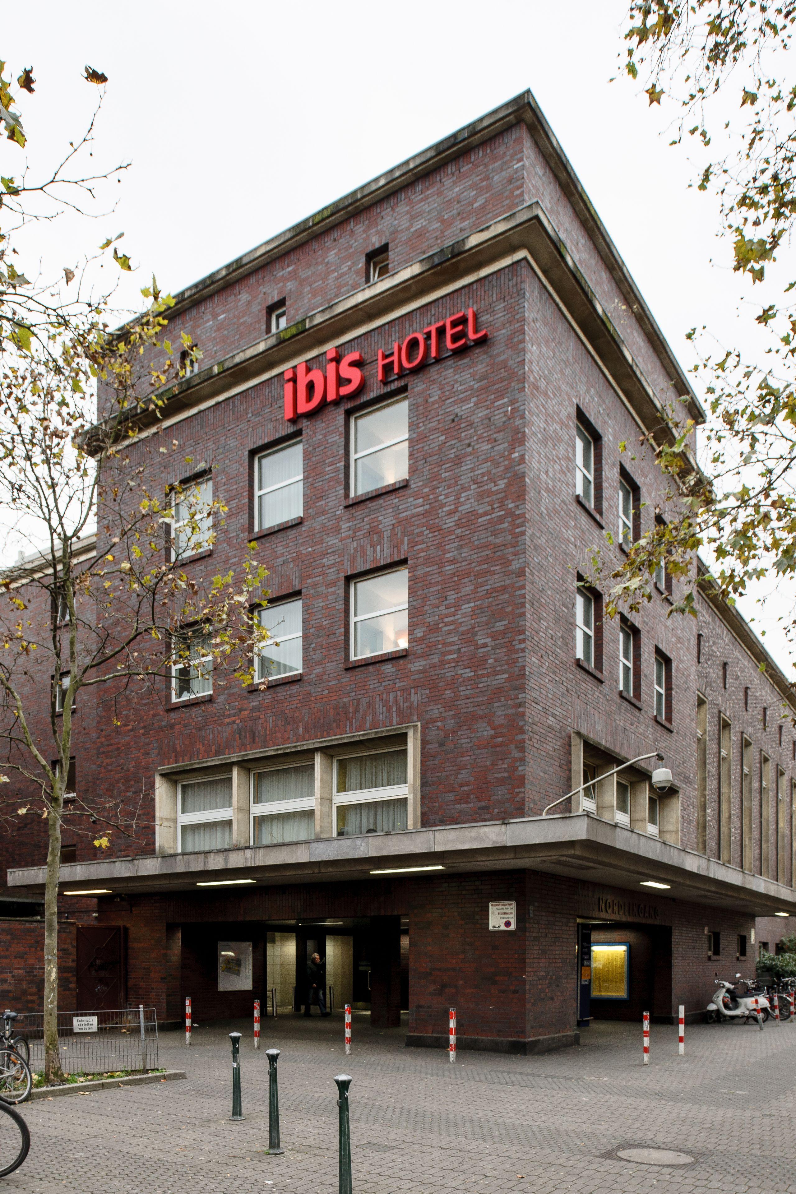 Hotel Ibis Hauptbahnhof 3*