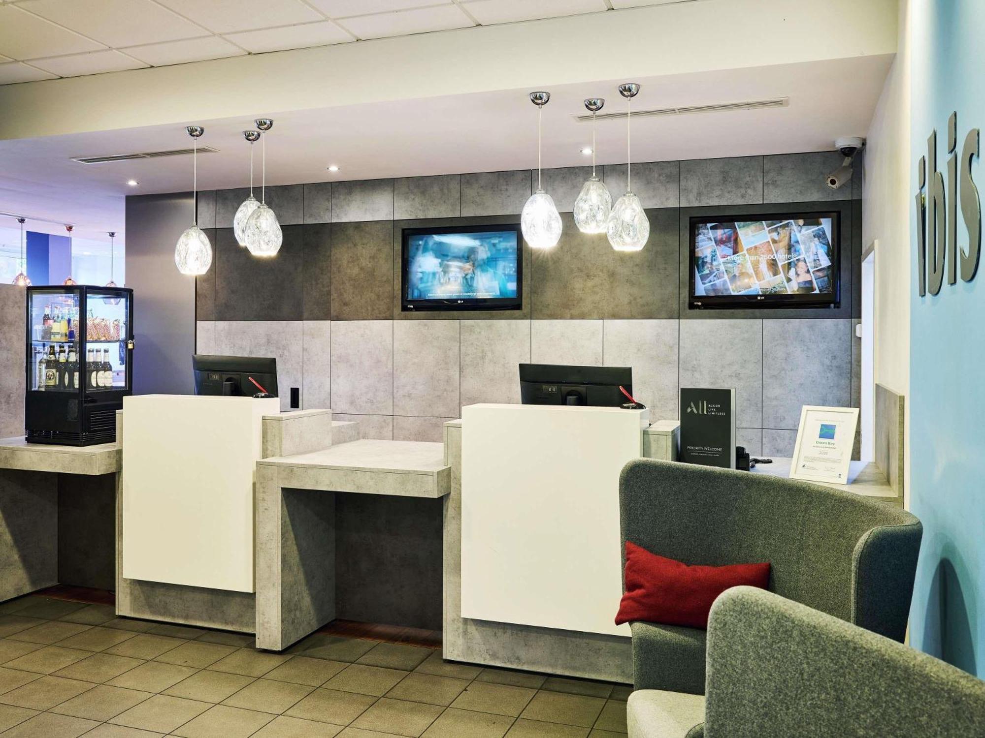 Ibis Hauptbahnhof 3*